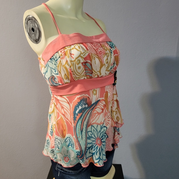 Trixxi Three Pink Hearts Floral Sleeveless Embellished Tank Top - Picture 2 of 4